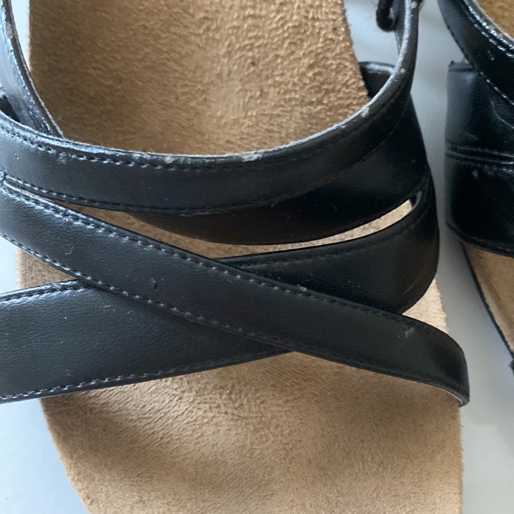 Sandals with heel - Picture 4 of 5